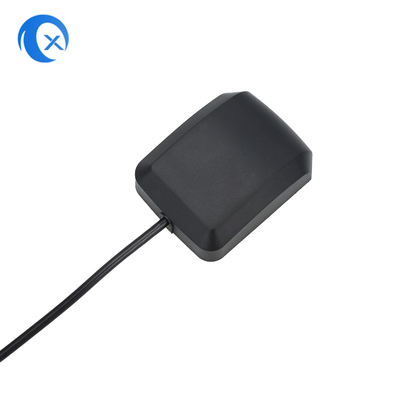 GPS การเพิ่มความเร็วสูง 27dBi แอนเทนนาที่ทํางานภายนอก 008 Gps แอนเทนนา Glonass พร้อมเครื่องเชื่อม Fakra