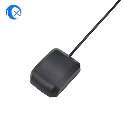 รถติดตั้งวิทยุสูง 22DBi GPS รถแอนเทนนาสําหรับรถสเตียโร่กับ Fakra C Connector