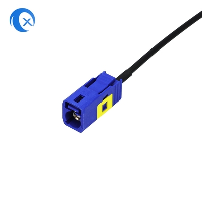 รถติดตั้งวิทยุสูง 22DBi GPS รถแอนเทนนาสําหรับรถสเตียโร่กับ Fakra C Connector