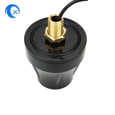 เสาอากาศภายนอกอาคาร 4G LTE พร้อมขั้วต่อ SMA ตัวผู้, วัสดุ ABS และขายึดติดผนังเพื่อการรับสัญญาณที่ดีขึ้น