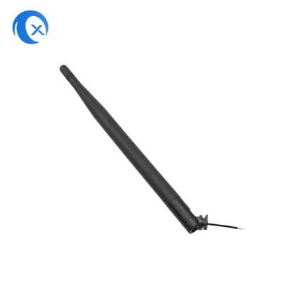 เสาอากาศเป็ดยางสีดำเชื่อมต่อกับอิมพีแดนซ์ 50 Ohm Impedance