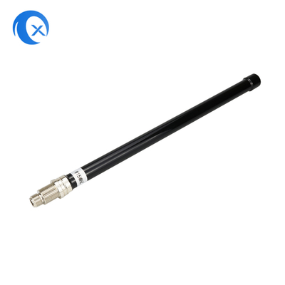 แอนเทนนาโลรากันน้ํา 868MHz-915MHz แอนเทนนาไฟเบอร์กระจกออมนี่ออตสูงที่มี N เครื่องเชื่อมหญิง